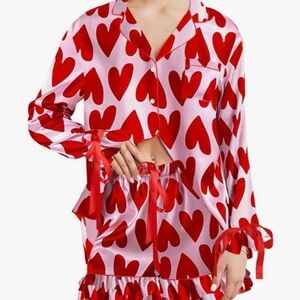 Red Heart Print Women's Pajama Set